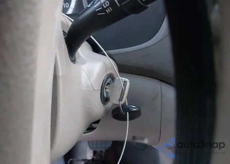 2006 Toyota Sienna Ce z USA, uszkodzony, nr VIN 5TDZA23C96S567416